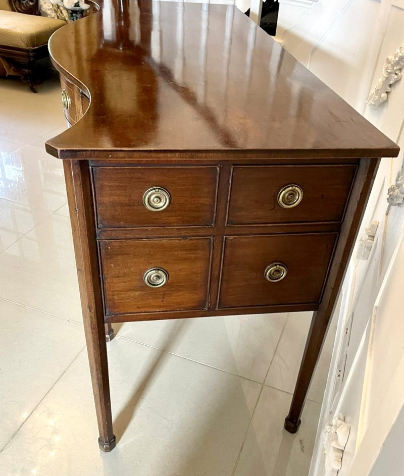 Unusual Antique George III Quality Mahogany Serpentine Shaped Sideboard - Image 9